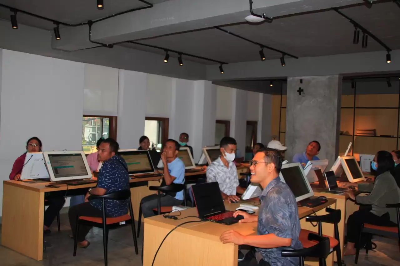 Penyampaian Materi Pelatihan