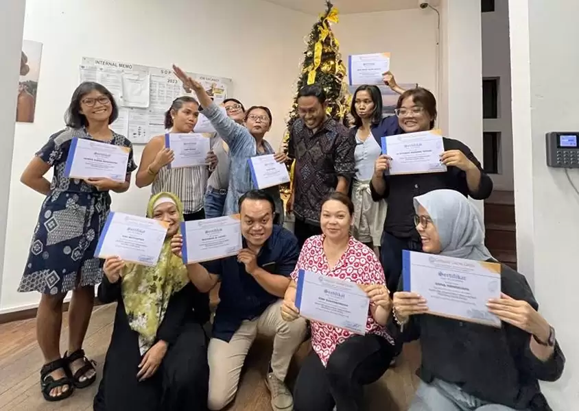 Sesi Foto Bersama Diakhir Pelatihan