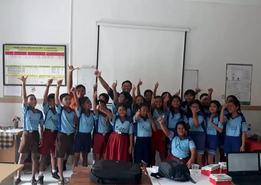 Sesi foto bersama di akhir pelatihan